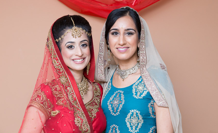 Female Asian Wedding Photographer for Sikh Wedding Ceremony